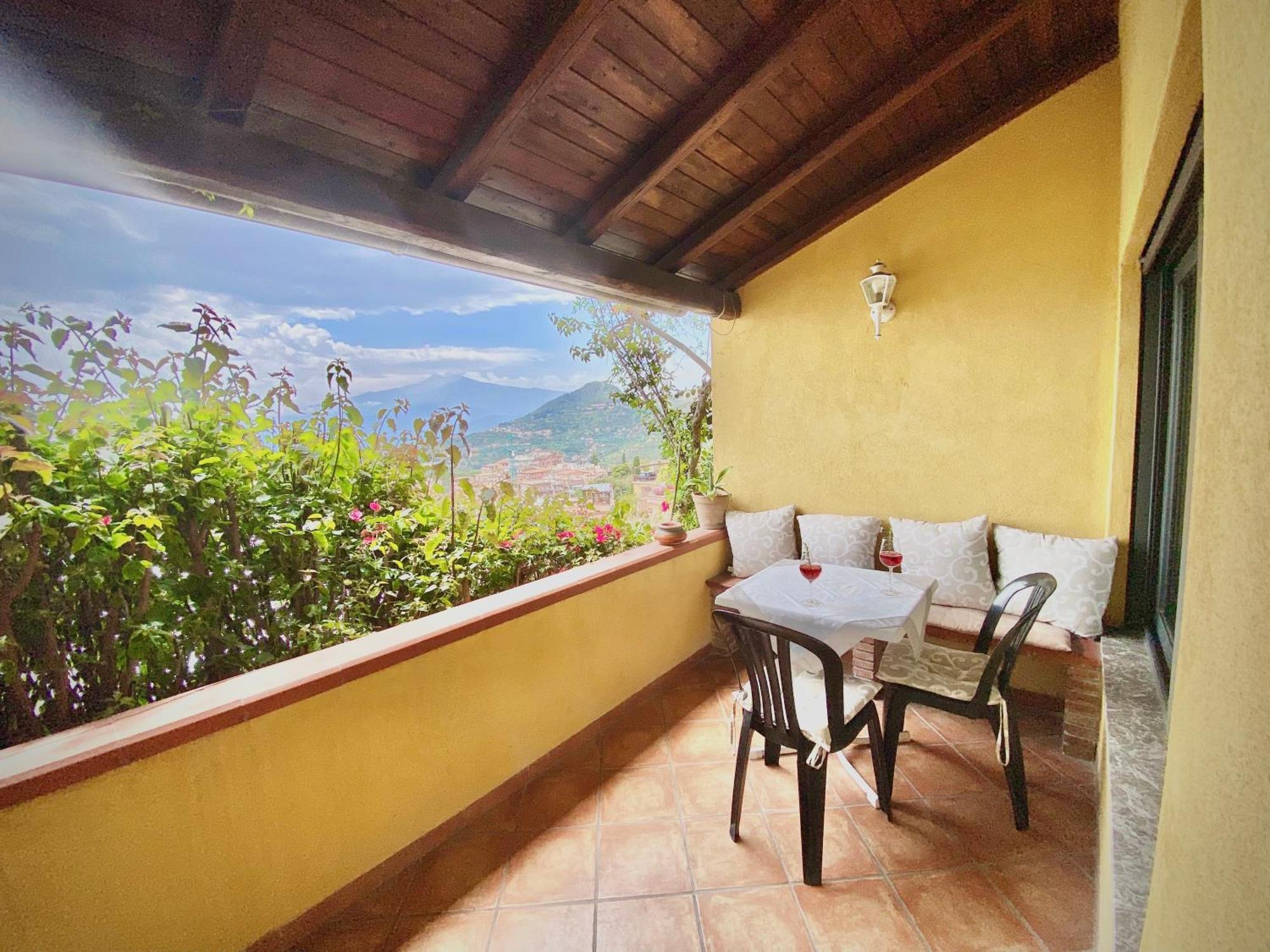 Bellavista Apartments Taormina Exterior photo